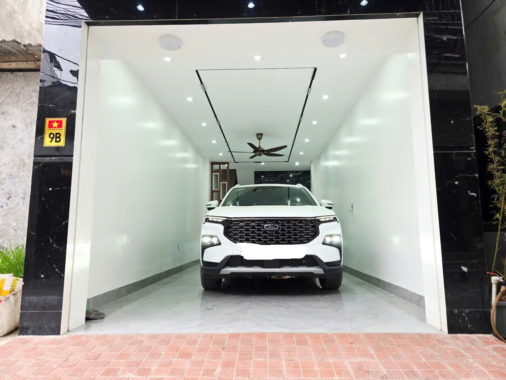 Nhà Đẹp 7 Tầng 48M2 Thạch Bàn – Gara Ô Tô, Thang Máy, Full Nội Thất Nhập Khẩu – 11,3 Tỷ