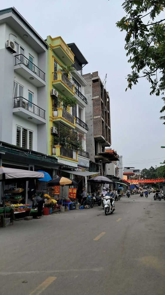 Bán Đất Mặt Phố Việt Hưng 55M2- Mt 4.3M- Kinh Doanh, Ở Sướng- Hơn 10 Tỷ