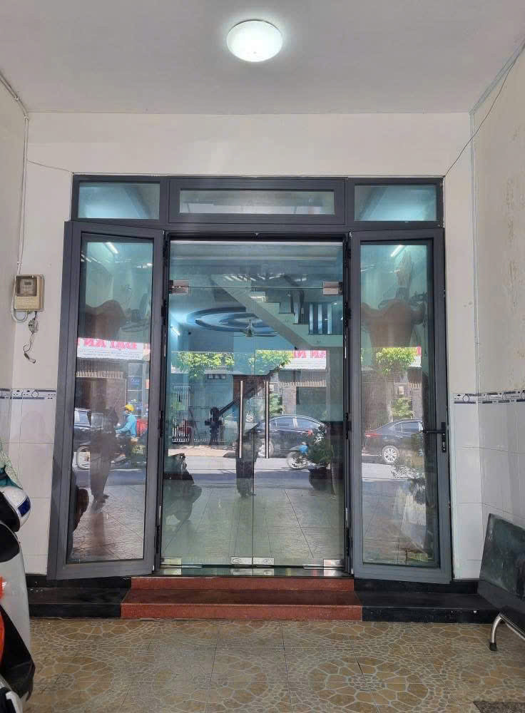 Mặt Tiền Huỳnh Thị Hai – 5X20m – 4 Tầng + Sân Thượng – Chỉ 10 Tỷ