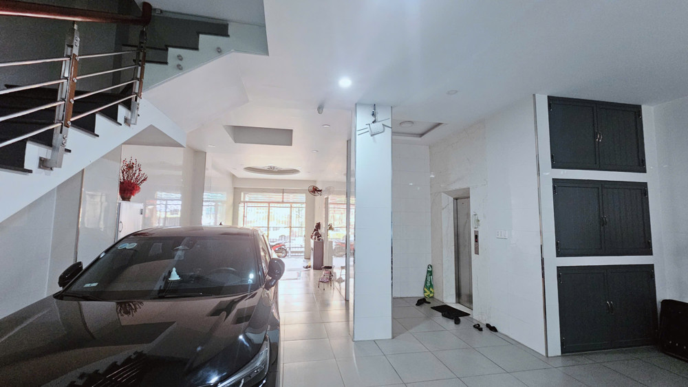 Biệt Thự Mặt Tiền 276 Trịnh Đình Trọng – 5 Tầng Thang Máy – 800M² Sử Dụng – Chỉ 42 Tỷ