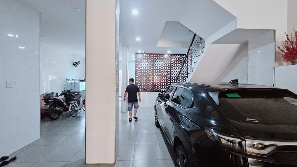 Biệt Thự Mặt Tiền 276 Trịnh Đình Trọng – 5 Tầng Thang Máy – 800M² Sử Dụng – Chỉ 42 Tỷ