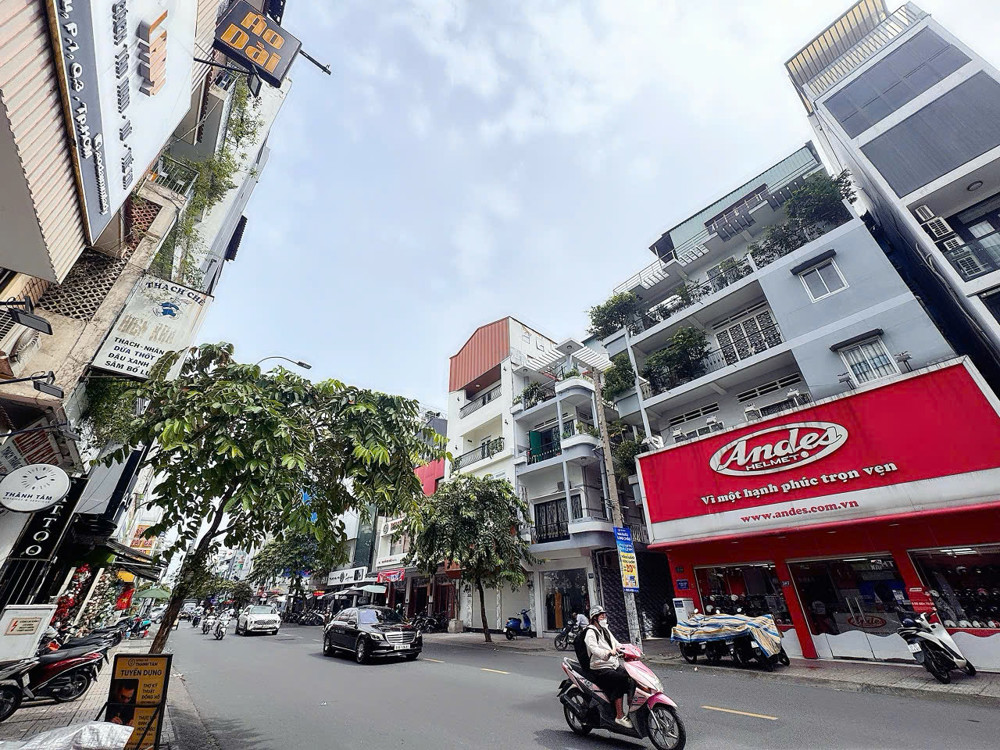 Hiếm Dt Đẹp 6M*10m - Bán Nhà 5 Tầng Mặt Tiền Kd Đ.nguyễn Đình Chiểu, Bàn Cờ, Quận 3 - Vị Trí Kd Đa