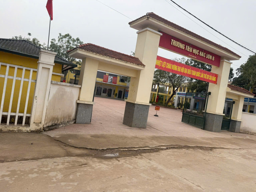 Giá Chỉ Có 7,2 Tr Cho Một Mết Vuông -- Dt 105 M Fun Thổ Cư Tính Ra Chỉ Có Hơn 700 Tr Đòng ,Quý Nhà