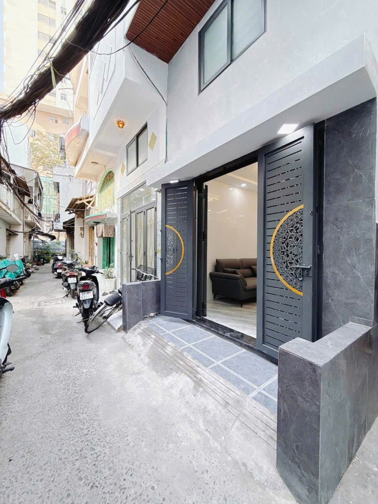 Siêu Phẩm Nhà Đẹp 3 Tầng - Trung Tâm Quận 4 - Vào Ở Ngay