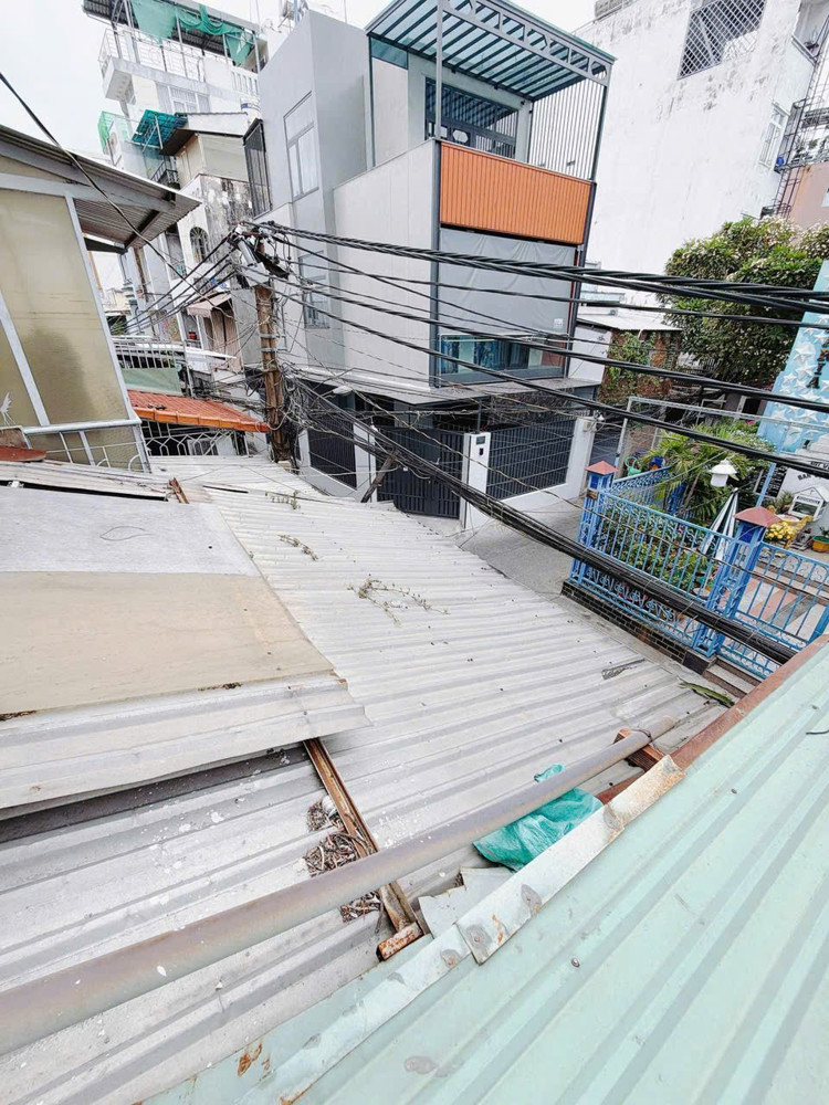 Siêu Phẩm Xóm Chiếu, P.13, Quận 4, Hồ Chí Minh - Nhà Nở Hậu Tài Lộc