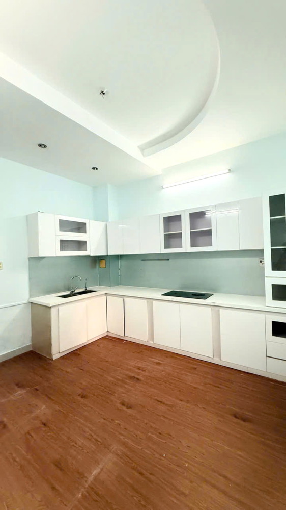 Nhà 2 Mt 4 Tầng Hẻm 109 Dương Bá Trạc P1-Q8