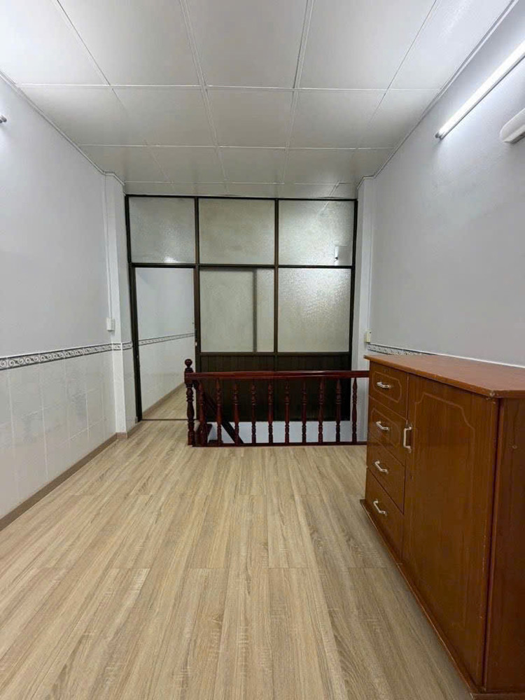 Bán Nhà Đường Đoàn Văn Bơ, Phường 13, Quận 4, Hồ Chí Minh