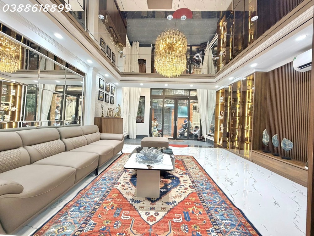 Bán Nhà Phân Lô Hào Nam - Đống Đa - Thang Máy - Thiết Kế Đẳng Cấp 5 Sao - Full Nội Thất Bạc Tỷ