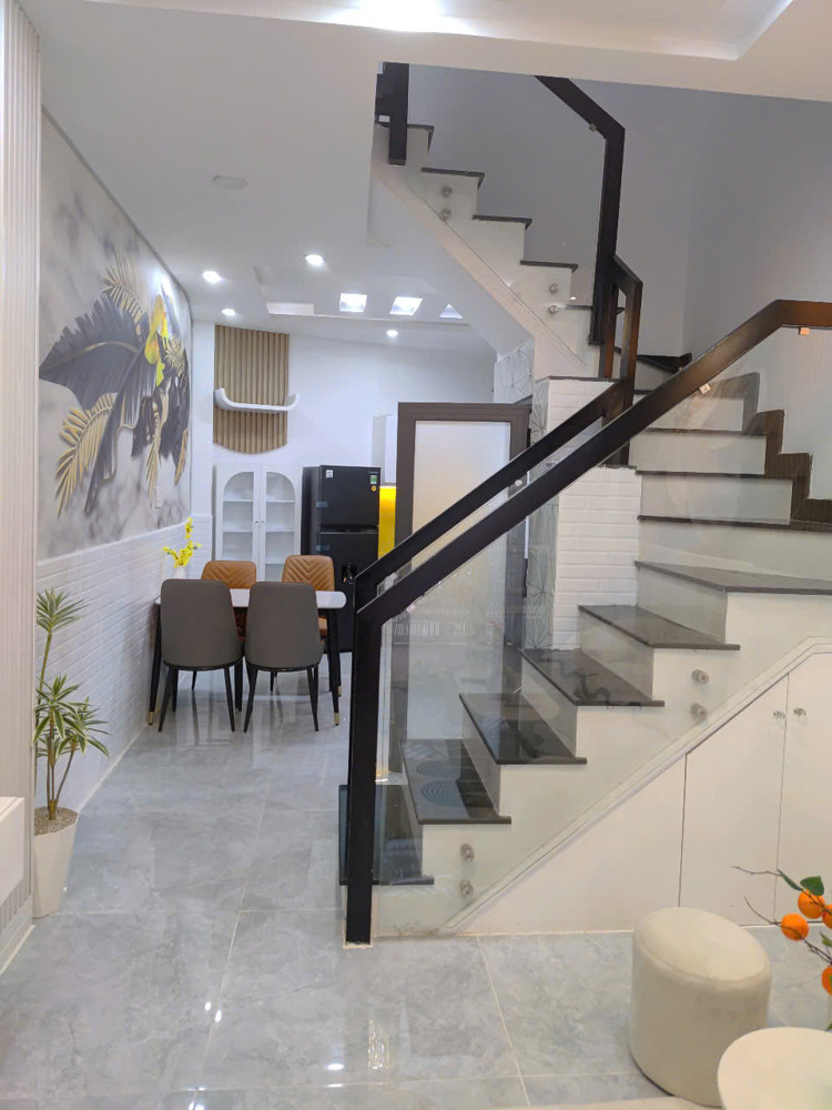 Bán Nhà 36M2, 4 Tầng, 5Pn, 3Wc, 6.8 Tỷ, Sổ Đỏ, Phan Văn Trị, P11, Bình Thạnh. Lh: 0903821326