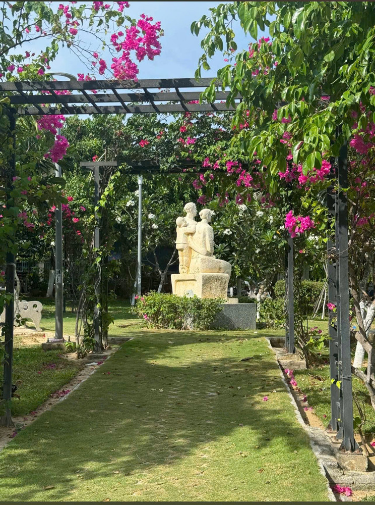 Nhà Gần Biển Nha Trang Đường Rộng 10M Khu Dân Cư