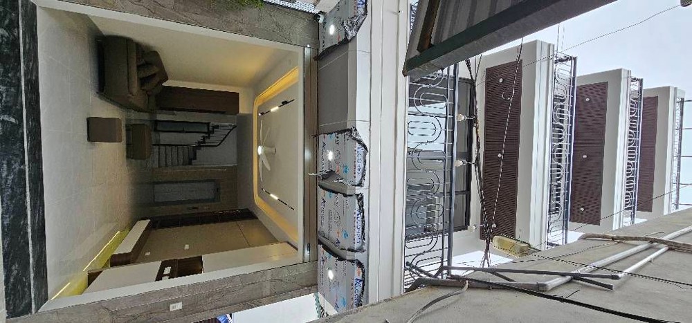 Bán Nhà Ngõ 74 Thượng Thanh 53M X 5T Thang Máy Mới Tinh, Oto Gần, Chỉ Nhỉnh 10 Tỷ Còn Tl