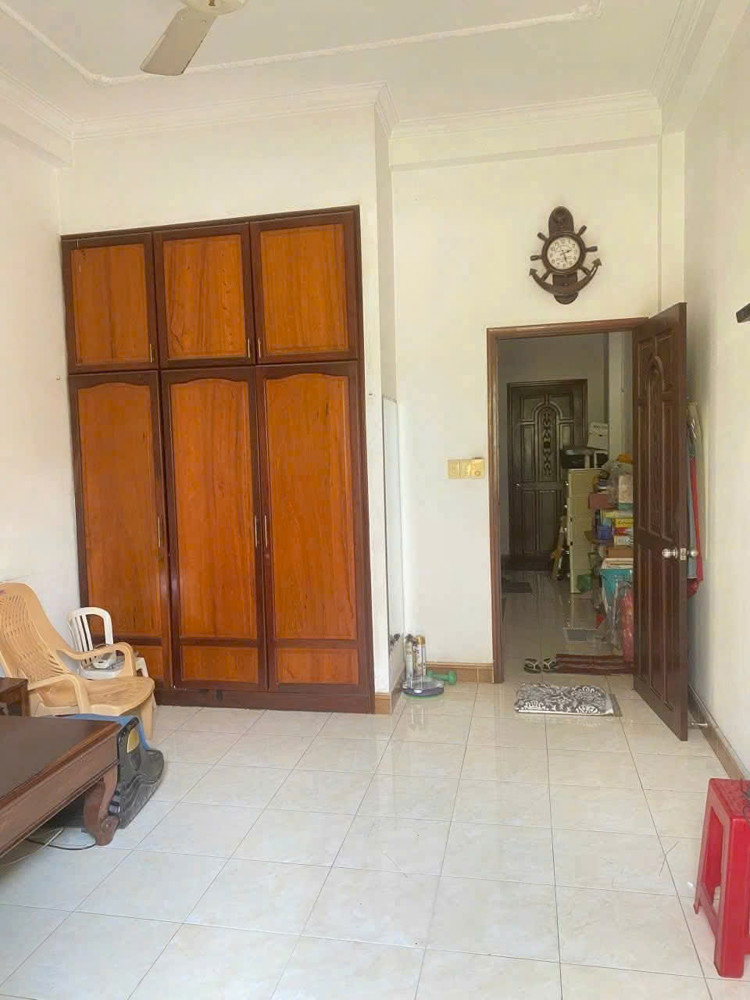 Nhà Đẹp Ngay Trường Võ Văn Kiệt P13q8 P.phú Định