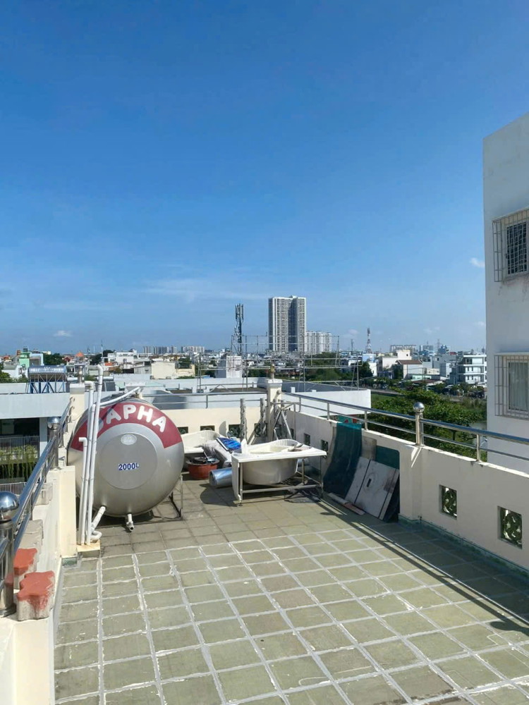 Nhà Đẹp Ngay Trường Võ Văn Kiệt P13q8 P.phú Định