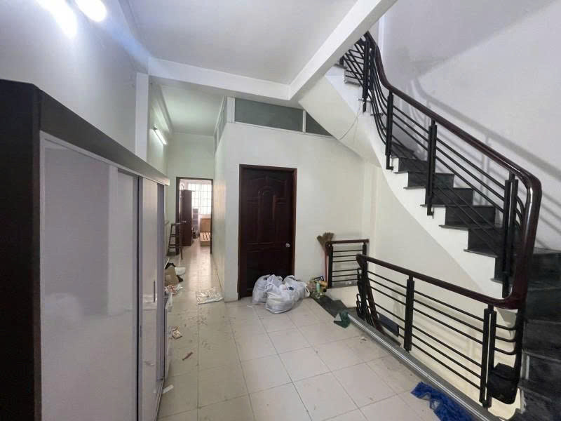 Bán Nhà Mặt Tiền Trịnh Đình Trọng Gần Khuông Việt, 4,2X21m, 4 Tầng - 4 Pn, Chỉ 13,8 Tỷ