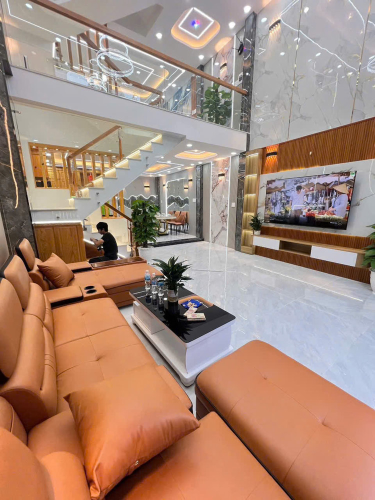 Siêu Phẩm Tân Thới Hiệp – Nhà Phố Đẳng Cấp, Full Nội Thất, Giá Chỉ 6.36 Tỷ