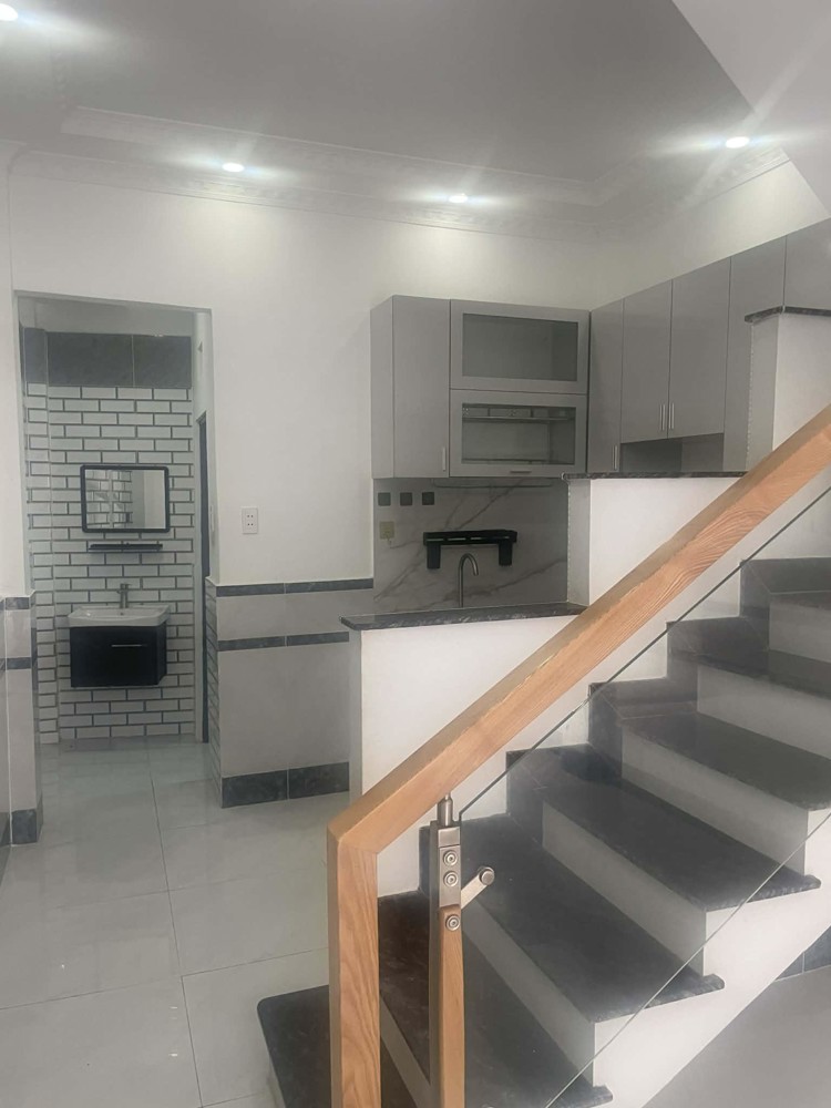 Đứa Em Cho Thuê Nhà 2 Lầu Huỳnh Thị Hai – Hxh Tới Cửa – Full Nội Thất – 2Pn 2Wc – Ở Ngay