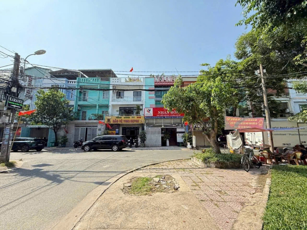 Biệt Thự Mini Hầm 3 Lầu – K82 Vip – View Công Viên – Có Dòng Tiền