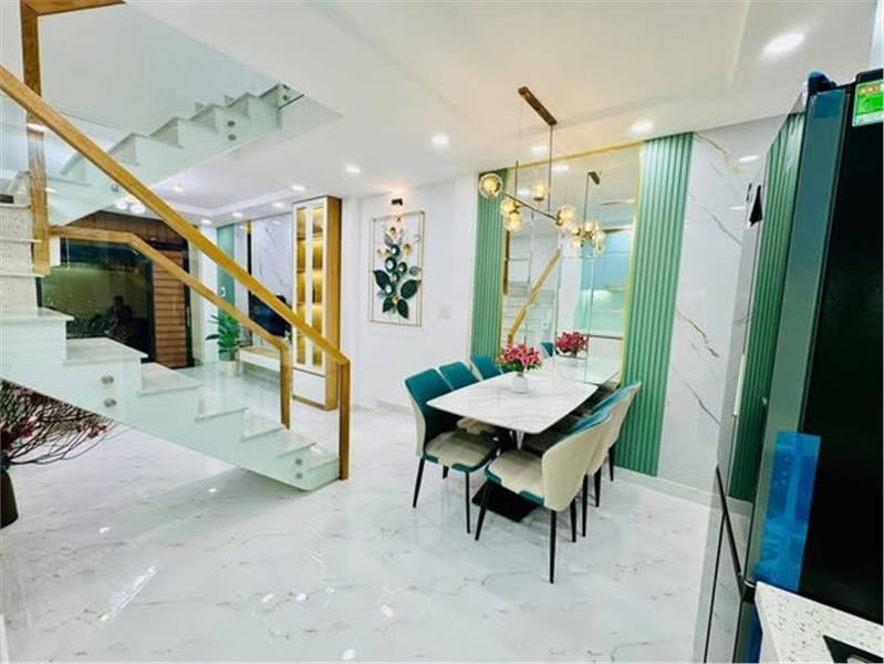 Nhà Hxh Phú Nhuận - Phường 5 - Thích Quảng Đức