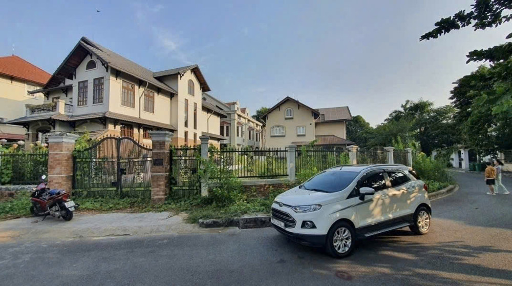 Giảm 5 Tỷ_bán Đất Góc 2 Mặt Tiền Khu Compound 146 Nguyễn Văn Hưởng Thảo Điền_471m2