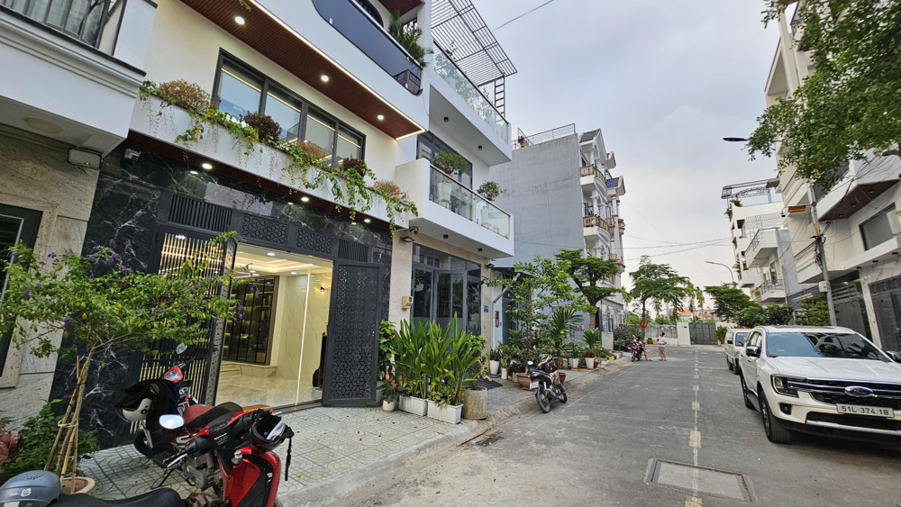 Nhà Mt 307/23 Bàu Cát, Tân Bình, 133M2, 2 Tầng, 15 Tỷ. Sổ Hồng. 0898333313, Phù Hợp Xây Chdv, Văn