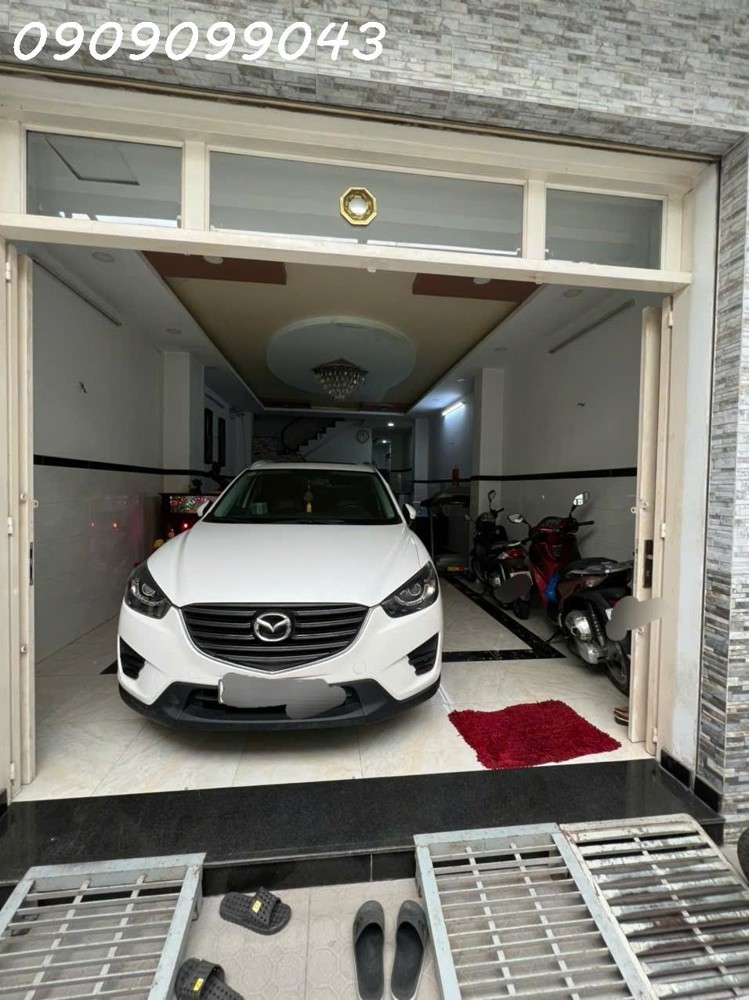 Nhà Đẹp Hẻm Xe Hơi – Có Thang Máy, Giáp Tân Bình