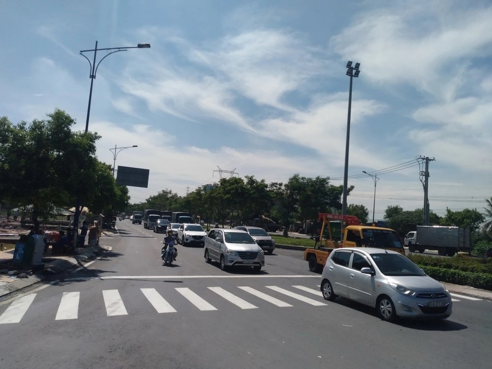 Nhà 2 Tầng 40M² - Ngay Tl10 - Trần Văn Giàu - Hơn 2T.ỷ - Sổ Riêng - Ko Quy Hoạch