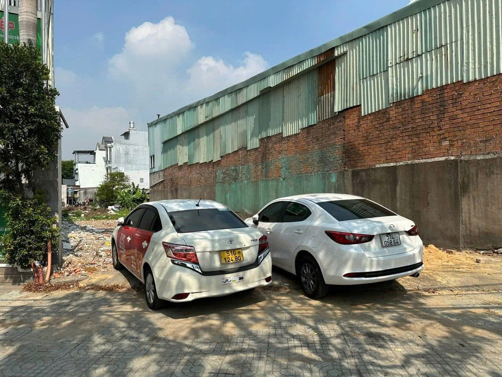 Đất Mt Lê Thị Riêng, Thới An, Q12 - Ngay Ubnd Q12 – Dt Khủng 8X30 Chỉ 19 Tỷ