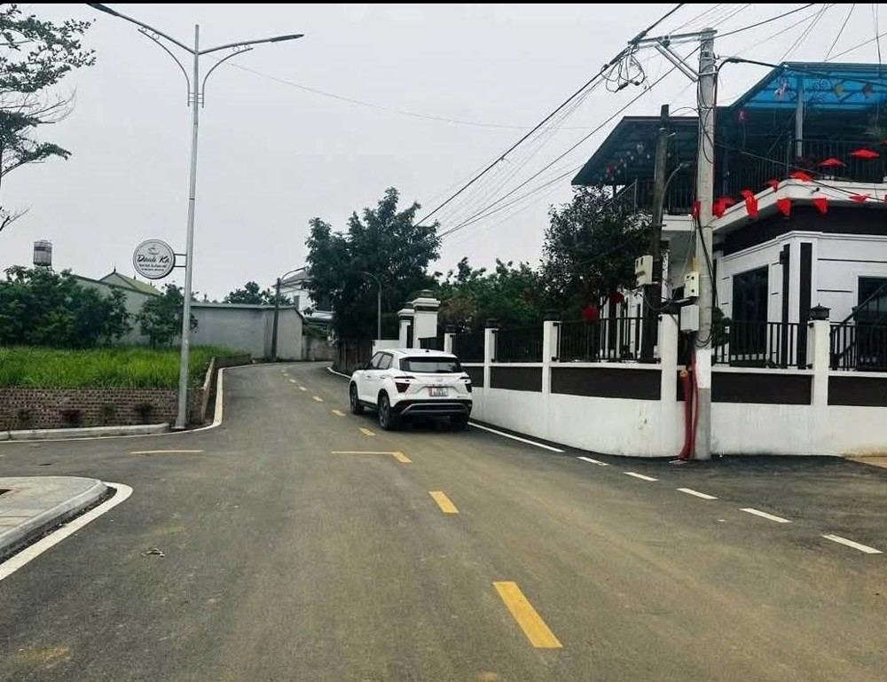 Bà Chị Gái Ở Hà Nội Của Em Muốn B.á.n Mảnh Đất Này Gấp Do Cần Tiền