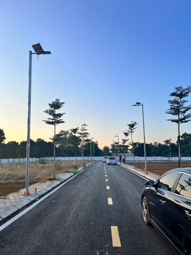 Trục Lớn Luôn Tạo Ra Giá Trị Lớn.em Đang Có 3 Lô Đất Diện Tích 200M2 , 2 Mặt Thoáng Trước Sau