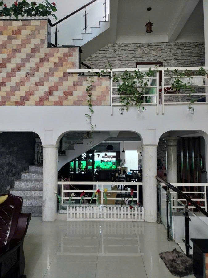 Bán Nhà Dt Siêu Rộng : Dt Đất : (7M X 26M), Nỡ Hậu Nhẹ . Dt Sàn 220.3M² - Kết Cấu : Hầm , 2 Lầu,