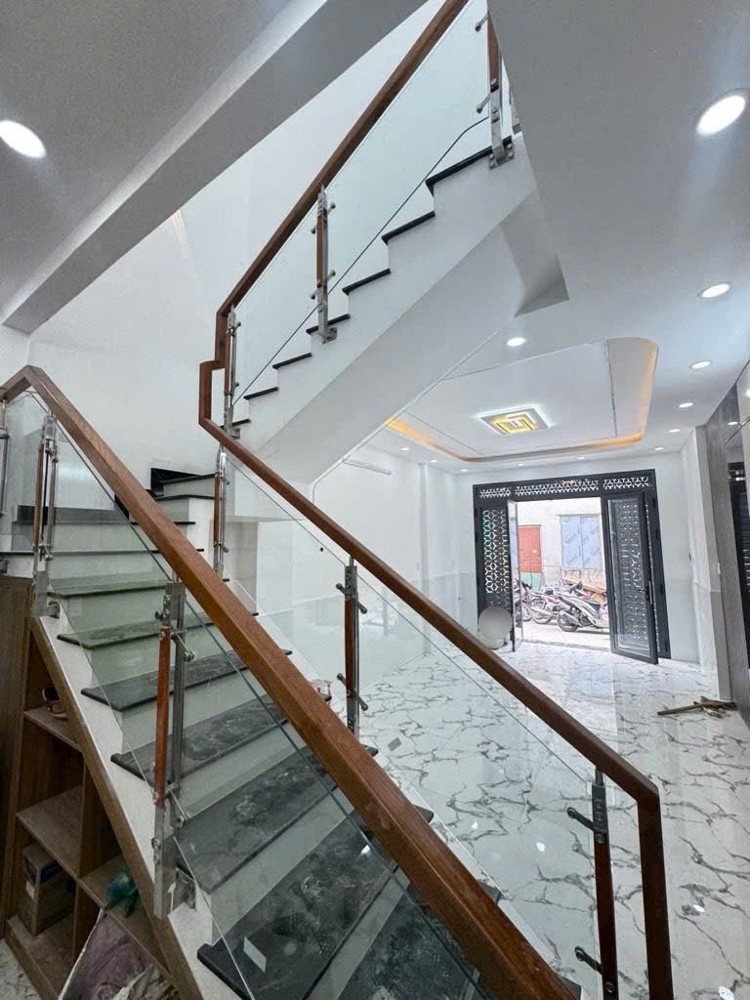 Nhà Gần Chợ Gò Xoài - Hxh - 4X12m - Giáp Tân Phú, Sát Mặt Tiền - 4.9 Tỷ (Tl)