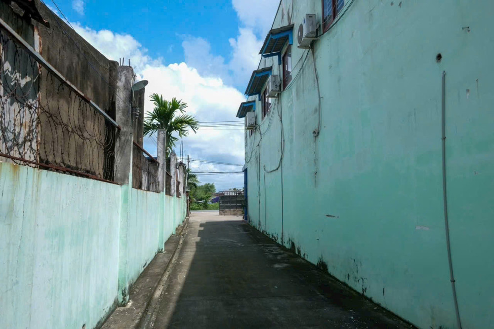 Giá Sốc 500 Triệu Bán Nhà Xưởng 2Mt Cực Đẹp – Ngay Ngã Tư Cầu Lớn