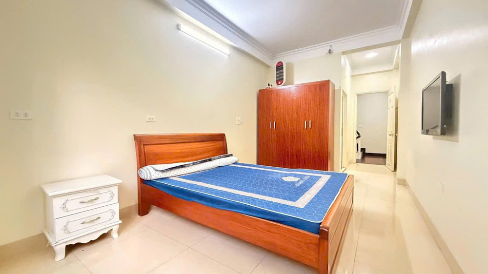 Bán Nhà Mỹ Đình 35M X 5 Tầng Ô Tô Đỗ Cửa Kinh Doanh 8.9 Tỷ. Sđt ; 0.9.4.4.4.9.3.2.9.1 Em Hà