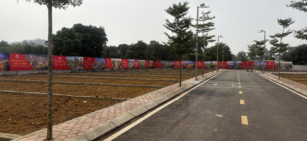 Duy Nhất Đất Nền 2 Mặt Đường Kinh Doanh Cổ Đông- Hòa Lạc- Rộng 5.2M X Dài 19.5M Giá Hơn 3 Tỷ. Diện