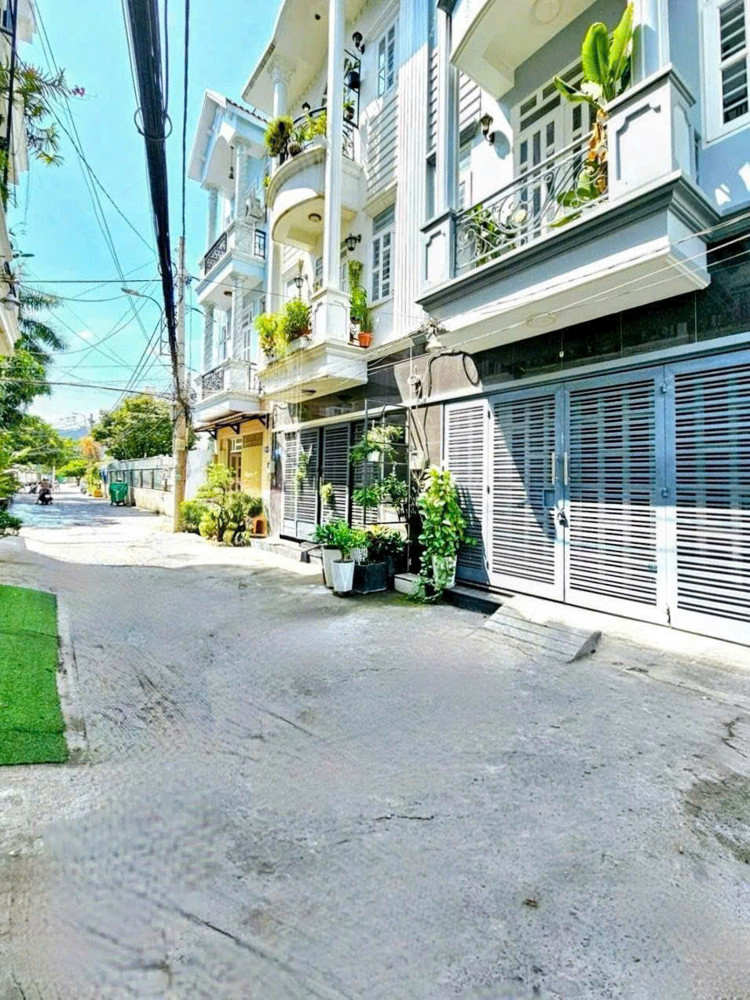 Nhà Đẹp - Hxh Dương Cát Lợi - Giáp Quận 7 – 4Pn – 6.2 Tỷ