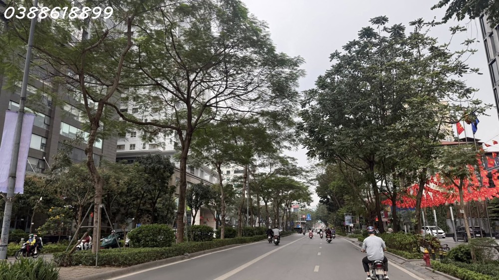 Bán Tòa Building Mặt Phố Láng Hạ - 10 Tầng Thang Máy - Đối Diện Vinhome - Tiềm Năng Tăng Giá Phi