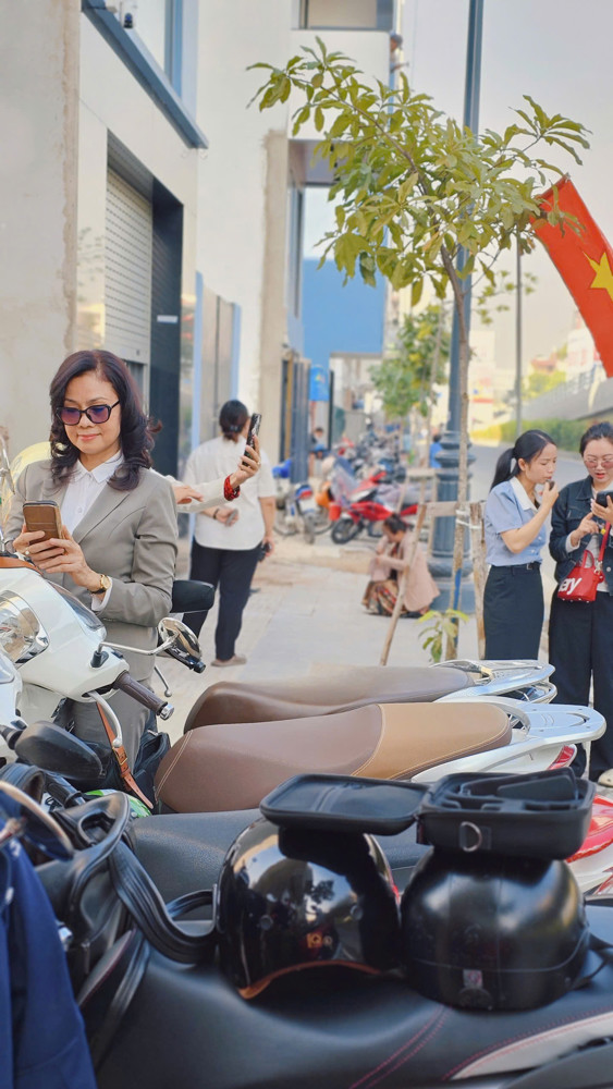 Bán Nhà Mặt Tiền 307/23 Bàu Cát Tân Bình 133M2 (4.1X33m), Sổ Hồng, 15 Tỷ. Lh: 0898333313