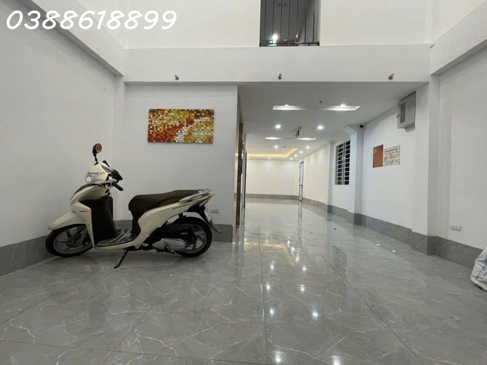 Bán Tòa Apartment Vương Thừa Vũ - 8 Tầng Mới 2025 - 16 Phòng Vip - Dòng Tiền 75Tr/th - Cách Mặt