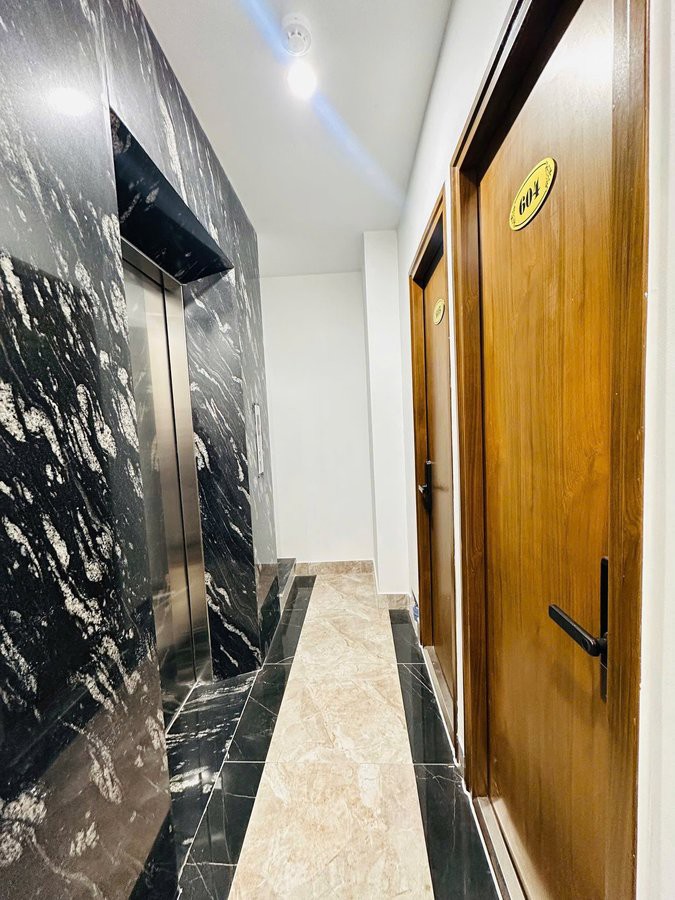 Bán Chdv Quan Nhân Gần Ôtô, 110M2 - 7T - Thang Máy, Full Nội Thất Mới Xịn Xò, Doanh Thu 1.8 Tỷ/năm,