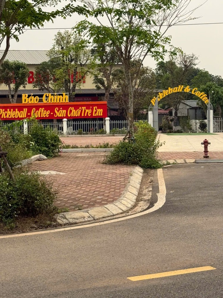 Phú Cát Thôn 7 Gần Tái Định Cư Vai Réo Cần Diện Tích 100M Full Thổ Cư Cần Bán