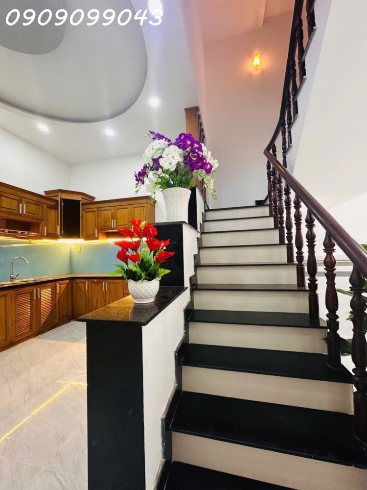 Nhà Mới 4 Tầng – 5Pn, 5Wc – Đường 7M Thông