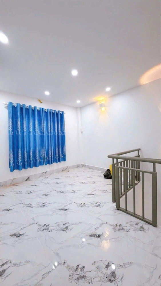 Nhà Mới 100% Tôn Đản Quận 4 – 3 Tầng – 2Pn 2Wc – 1.6 Tỷ