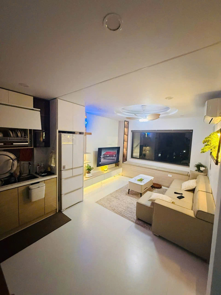 Siêu Phẩm Nhà Phố Trung Tâm Thạch Bàn – Gara Ô Tô – 6 Tầng Thang Máy Tương Lai