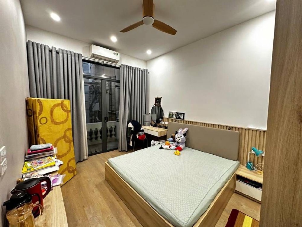 Thuỵ Khuê Tây Hồ 42M X4 Tầng 10,8 Tỷ-Mặt Ngõ Thông,Kinh Doanh,Ô Tô Tránh 50M