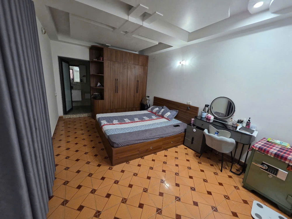 Bán Nhà Mặt Đường Thư Trung - 66M 2.5 Tầng - Vị Trí Bán Hàng Đẹp