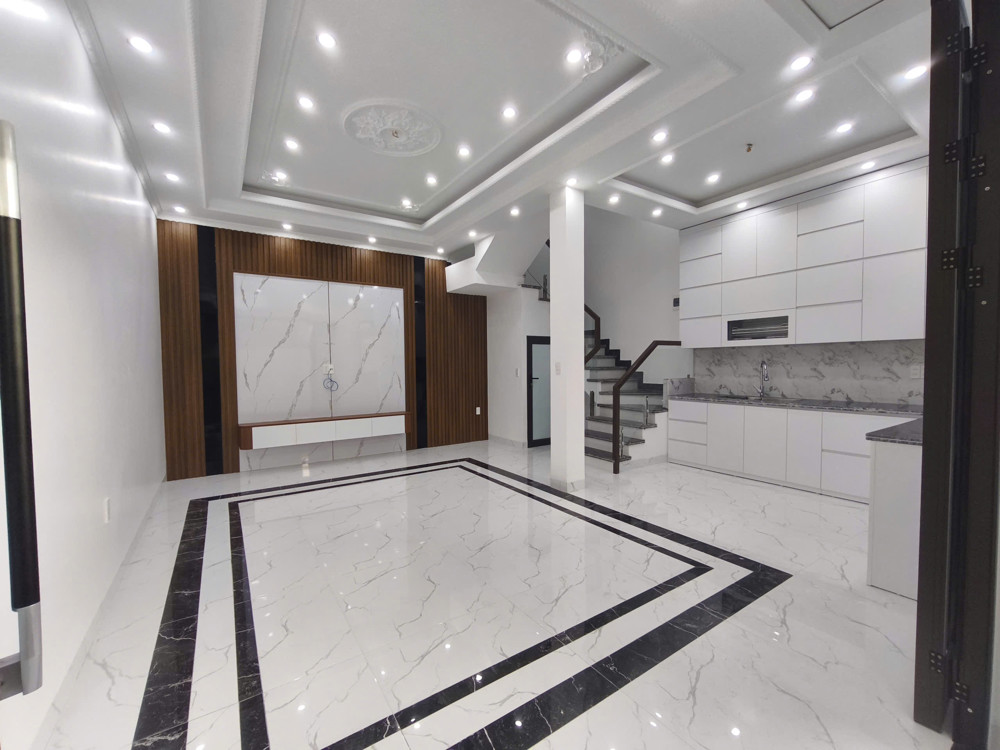 Bán Nhà 4 Tầng Ngõ 81 Đoàn Kết – Ô Tô Tránh – Mt 6,3M – Giá 3,46 Tỷ