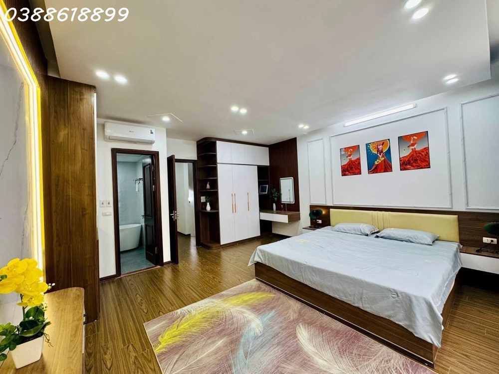 Bán Phân Lô Vương Thừa Vũ - 7 Tầng Thang Máy - 2 Ô Tô Ngủ Trong Nhà - Kinh Doanh - Trung Tâm