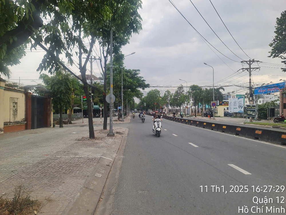 Bán Đất Mặt Tiền Lê Thị Riêng – Giá Trong Hẻm - Không Tin Cũng Phải Tin