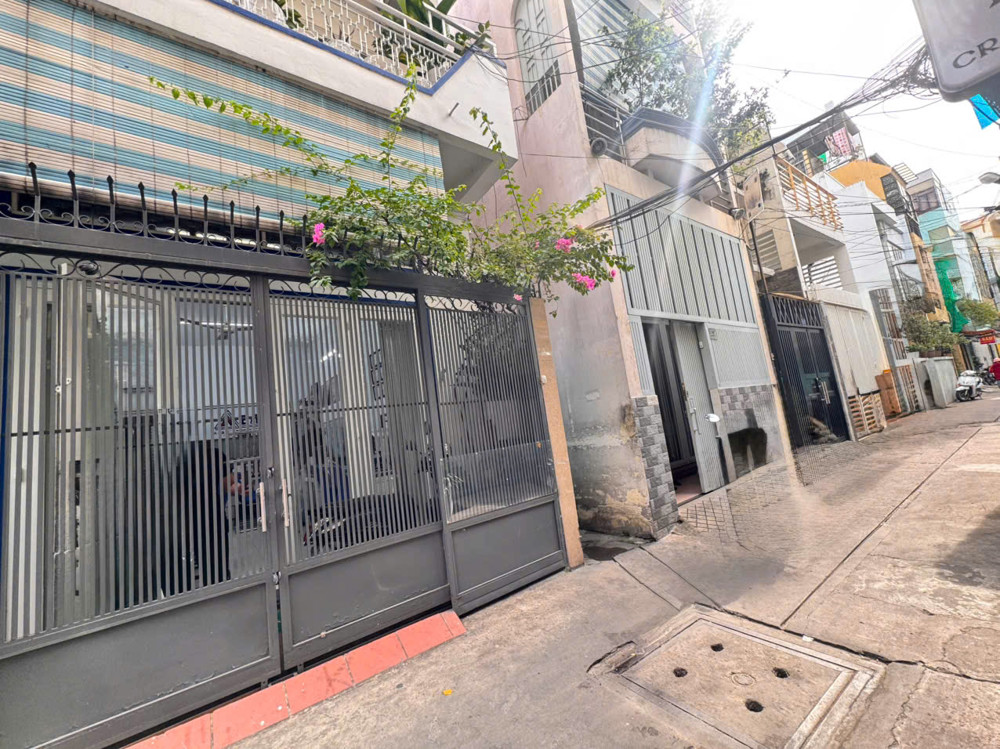 Hiếm - Ngang 6M*26m - Bán Nhà 2 Tầng Hxh Đ.lê Thị Riêng, Q1 - Chỉ 30M Nhìn Ra Mt - Vị Trí Vip Không