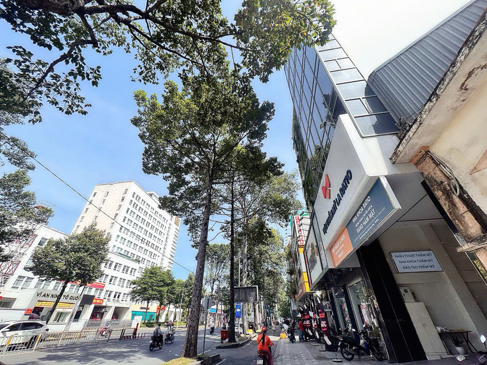 Bán Siêu Phẩm 7 Tầng Hoàn Công Đủ - Mặt Tiền 8M Đ.trần Hưng Đạo , Quận 1 - Dòng Tiền Đều 60Tr/th 